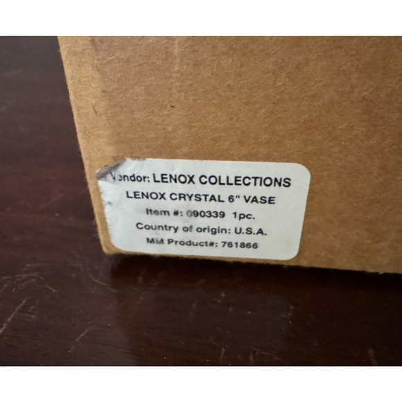 Lenox Crystal Star Vase 6 Inch Made in USA With Box & COA Holiday Christmas - Picture 9 of 9